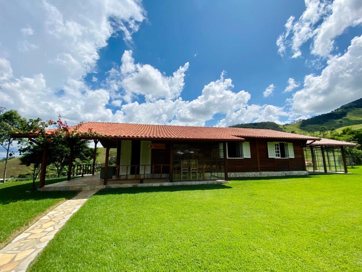 Vila Quinta Do Papagaio Pouso Alto Exteriér fotografie