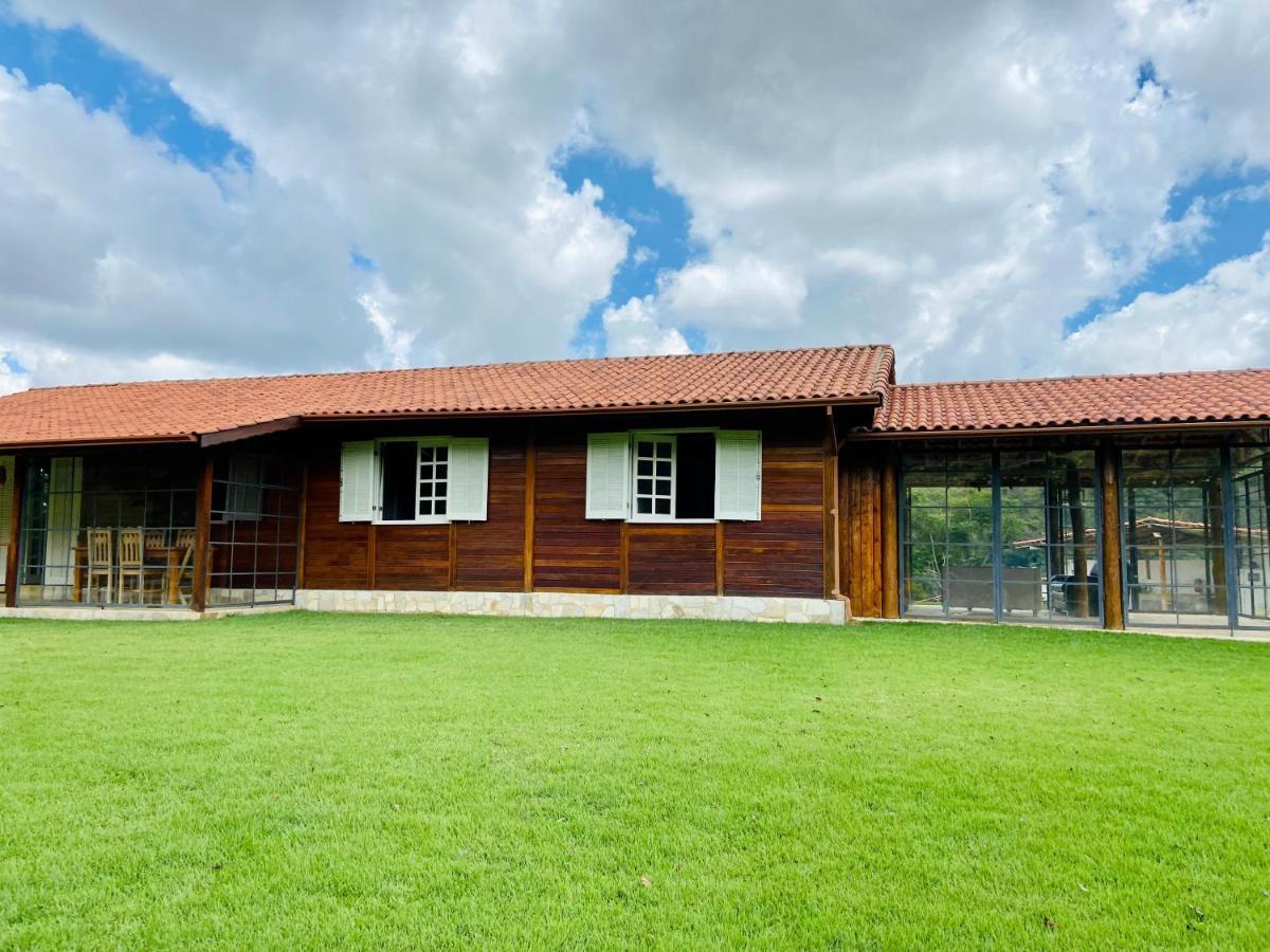 Vila Quinta Do Papagaio Pouso Alto Exteriér fotografie