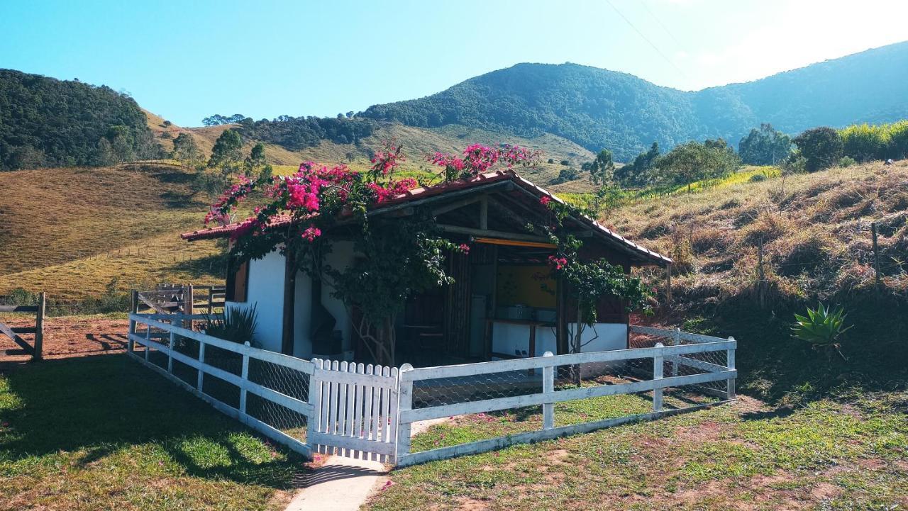 Vila Quinta Do Papagaio Pouso Alto Exteriér fotografie